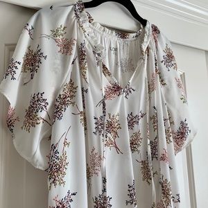 Loft mixed media top